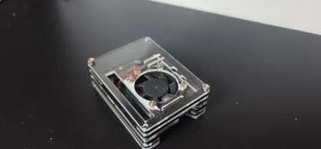Raspberry Pi 5 4GB + Heatsink & Behuizing beschikbaar voor biedingen
