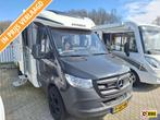 Hymer Tramp S 585 2022 2 APARTE BEDDEN+HEFBED+AUTOMAAT, Caravans en Kamperen, Campers, Standaard zit, Koelkast, Ringverwarming