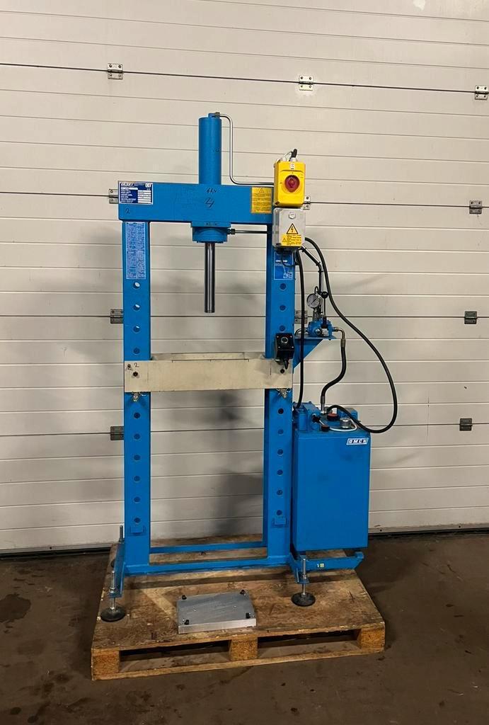 Werkplaatspers 20T brootspers garagepers werkplaatspers pers, Auto diversen, Autogereedschap, Zo goed als nieuw, Verzenden