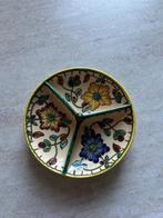 Zeldzaam Handgeschilderde vakschaal IRIS GOUDA, Antiek en Kunst, Ophalen of Verzenden