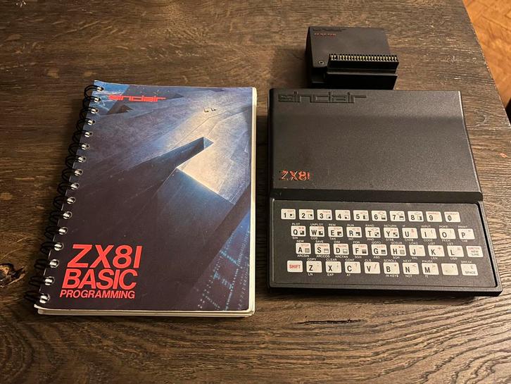Sinclair ZX81 / 16KB RAM /originele ZX basic programmeergids, Computers en Software, Vintage Computers, Ophalen of Verzenden