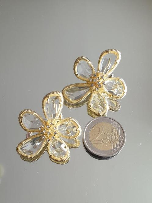 Goudkleurige transparant schitterende crystal bloemoorbellen, Sieraden, Tassen en Uiterlijk, Oorbellen, Nieuw, Knopjes of Stekers