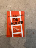 De Ladder - Ben Tiggelaar, Ophalen of Verzenden, Zo goed als nieuw