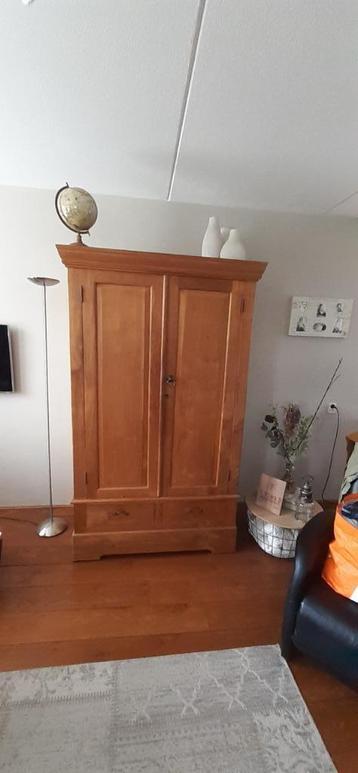 mooie teak kast