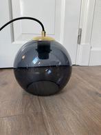 Moderne bolvormige hanglamp, Huis en Inrichting, Lampen | Hanglampen, Ophalen, Zo goed als nieuw, Glas, Minder dan 50 cm