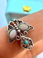 Zilveren Ring met Opaal & Turkoois - Vlinder Design, Sieraden, Tassen en Uiterlijk, Ringen, Nieuw, Ophalen of Verzenden, Met edelsteen