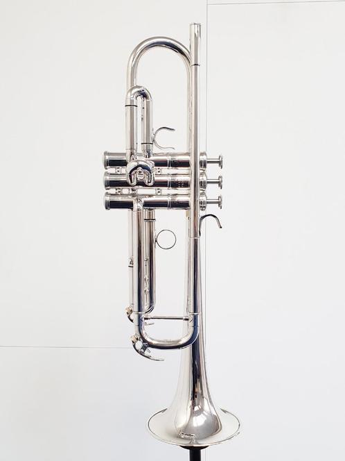 Trompet Yamaha YTR-8335LAS "Wayne Bergeron" Custom, Muziek en Instrumenten, Blaasinstrumenten | Trompetten, Gebruikt, Bes-trompet