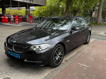 TAXI BMW F11 518D Touring AUT 2014 Grijs BCT beschikbaar voor biedingen