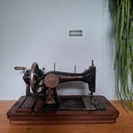 Ouderwetse Gritzner Handnaaimachine, Antiek en Kunst, Antiek | Naaimachines, Ophalen of Verzenden