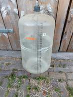 8x melkglas. En vacuüm pomp, Ophalen