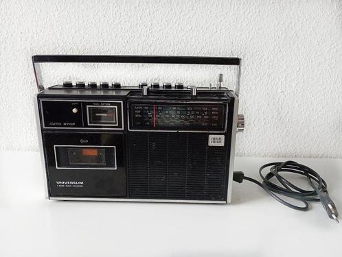 Transistor radio / draagbare radio Universum, Audio, Tv en Foto, Radio's, Gebruikt, Radio, Ophalen of Verzenden
