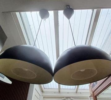 2 x Ikea Design Brasa zwart 40 cm beschikbaar voor biedingen