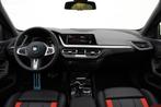 BMW 1-serie 120i High Executive M Sport Automaat / Panoramad, Auto's, BMW, Te koop, Zilver of Grijs, Benzine, 73 €/maand