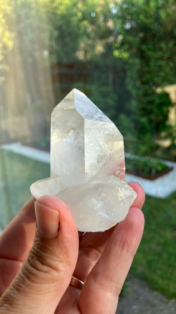 Bergkristal (D) | 8x5x6 cm | 167 gram, Verzamelen, Ophalen of Verzenden, Mineraal