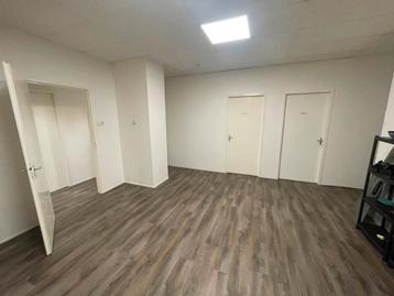 Salon Ruimte Te Huur Schiedam Vijfsluizen / 1e Verdieping beschikbaar voor biedingen
