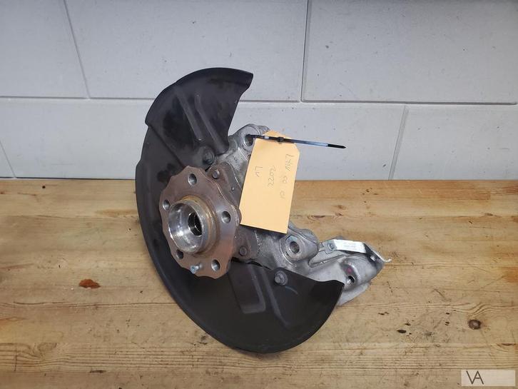 Lynk & co 01 2020 - 2024 fusee wiellager linksvoor €200, Auto-onderdelen, Ophanging en Onderstel, Overige automerken, Gebruikt