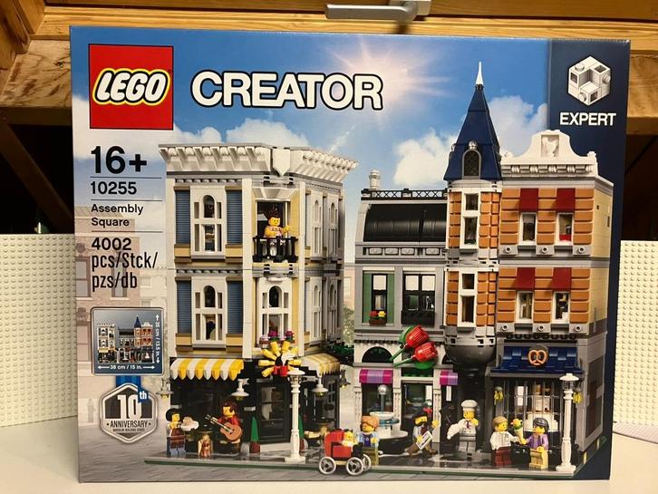 Lego 10255 Gebouwenset Creator Expert, Kinderen en Baby's, Speelgoed | Duplo en Lego, Nieuw, Lego, Ophalen of Verzenden
