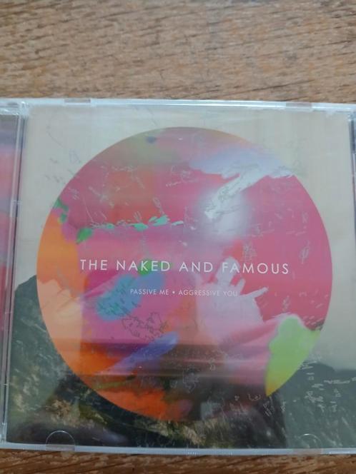 CD The Naked and Famous - Passive Me * Aggresive You, Cd's en Dvd's, Cd's | Pop, Zo goed als nieuw, Ophalen of Verzenden