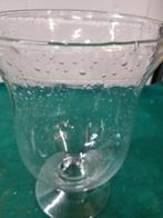 vaas op voet stolp met bellen glas, Ophalen of Verzenden