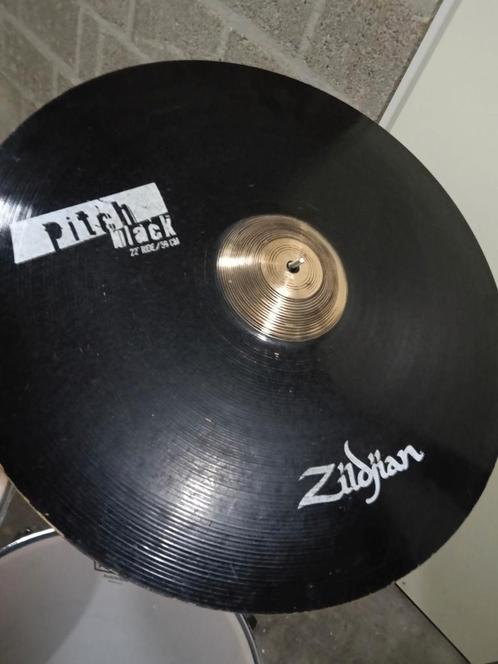 3 bekkens195,-Zildjian 22 Black pitch ride/AA Sabian 14 hats, Muziek en Instrumenten, Drumstellen en Slagwerk, Zo goed als nieuw