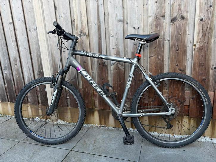 Trek 4900 Mountainbike - Gebruikt, Fietsen en Brommers, Fietsen | Mountainbikes en ATB, Gebruikt, Heren, Trek, 49 tot 53 cm, Hardtail