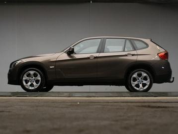 BMW X1 XDrive28i M Sport (6 CILINDER,PANORAMADAK,NAVI,LED,LE beschikbaar voor biedingen
