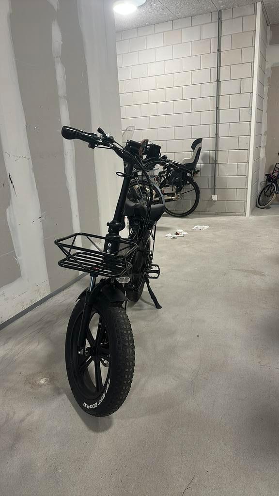 Esmaster 750 Watt, Fietsen en Brommers, Elektrische fietsen, Zo goed als nieuw, Overige merken, 50 km per accu of meer, Ophalen of Verzenden