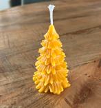 Bijenwas kaars kerstboom 65 gram, Ophalen of Verzenden, Zo goed als nieuw, Overige materialen, Minder dan 25 cm