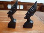 2 handgesneden houten buste beeldjes, Afrikaans, Antiek en Kunst, Kunst | Beelden en Houtsnijwerken, Ophalen of Verzenden