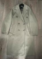 Mango jas grijsgroen mt xs, Kleding | Dames, Jassen | Winter, Mango, Ophalen of Verzenden, Zo goed als nieuw, Maat 34 (XS) of kleiner