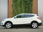 Nissan Qashqai 1.2 Business Edition|PANO|TREKHAAK|CRUISE|LED, Auto's, Voorwielaandrijving, Lichtsensor, Gebruikt, 4 cilinders