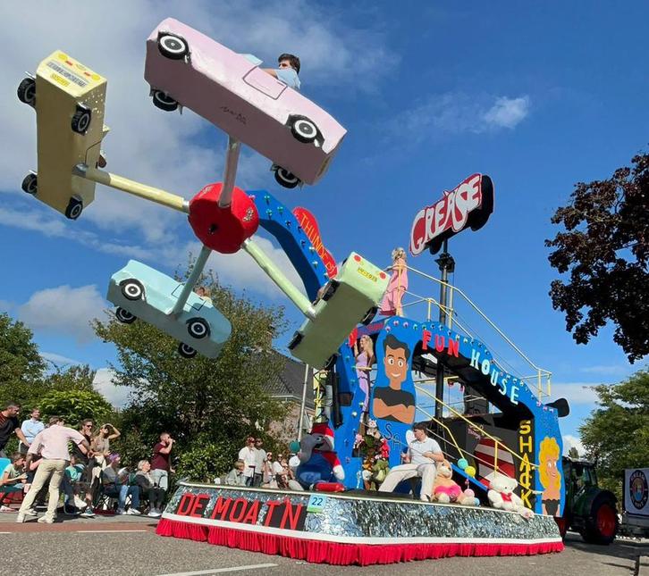 Carnavalswagen Grease, Kleding | Heren, Carnavalskleding en Feestkleding, Carnaval, Ophalen