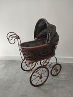 Oude Poppenwagen, Ophalen