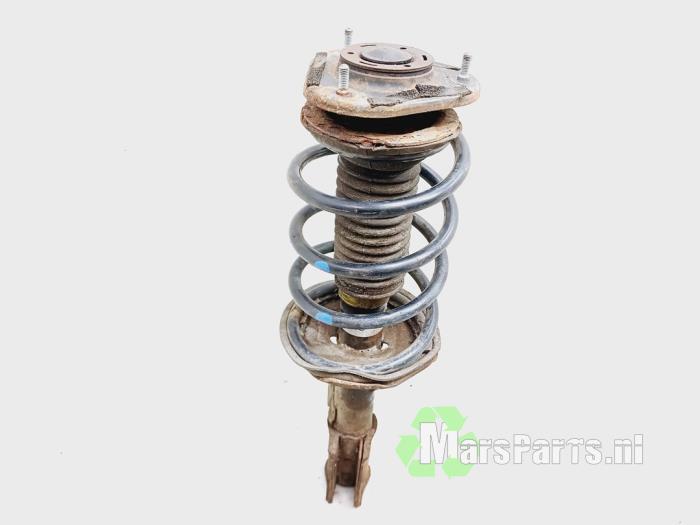 Schokdemperpoot links-voor van een Toyota Corolla, Auto-onderdelen, Gebruikt, -, -, Ophalen of Verzenden