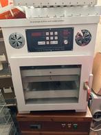 HEKA Favorit 135/S - Hatcher for 150 Hen-Eggs, Dieren en Toebehoren, Ophalen of Verzenden, Zo goed als nieuw, Broedmachine