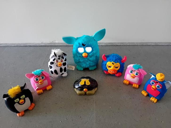 Furby met furbling en furby knuffeltjes, Verzamelen, Speelgoed, Gebruikt, Ophalen of Verzenden
