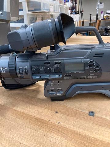 Sony DSR-200AP beschikbaar voor biedingen
