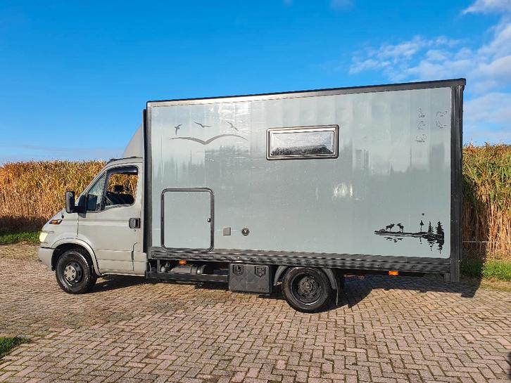 Iveco 2.3 TD Expeditie Camper off-grid met zonnepanelen, Caravans en Kamperen, Campers, Particulier, tot en met 2, Buscamper of Camperbus