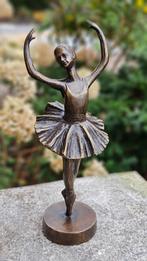 Ballerina / 2 modellen / bronzen beeld