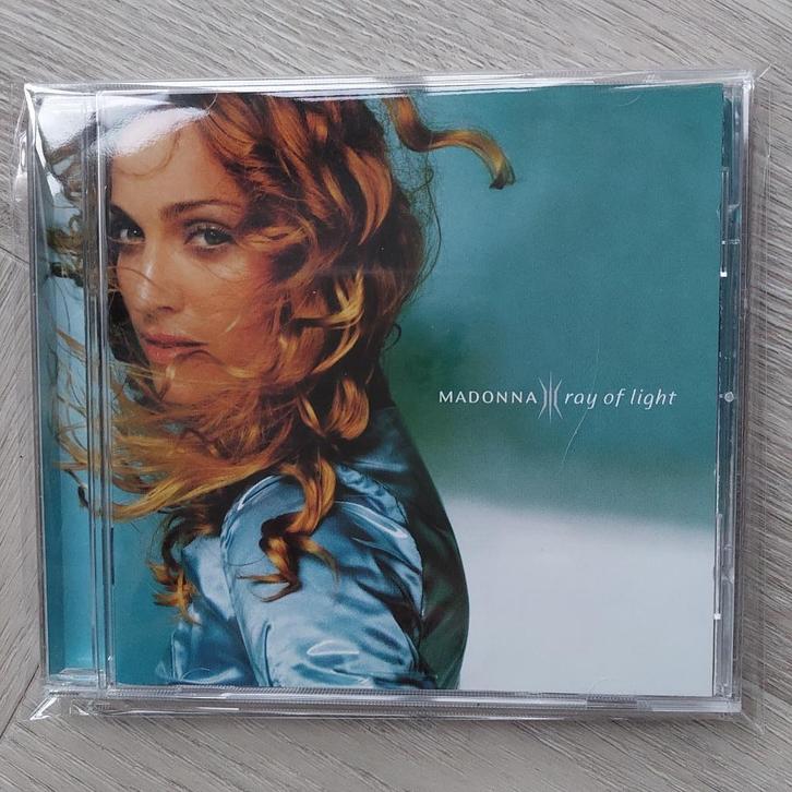 CD / Album / Madonna / Ray Of Light, Cd's en Dvd's, Cd's | Pop, Zo goed als nieuw, 2000 tot heden, Ophalen of Verzenden