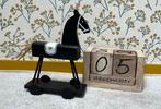 Houten Kalender en paard op wielen Sint decoratie 5 december, Ophalen of Verzenden, Zo goed als nieuw