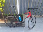 B-twin triban 520, Fietsen en Brommers, Ophalen, Zo goed als nieuw, 28 inch, Overige merken