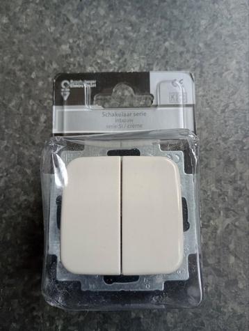 Nieuw! Dubbele schakelaar Busch-Jaeger, serie SI, crème  beschikbaar voor biedingen