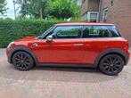 Mini 1.2 ONE 2017 3-deurs 102PK met APK, beurt&nieuwe banden, Auto's, Mini, Stof, Euro 6, Metallic lak, 4 stoelen