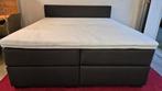 Top kwaliteit Karlsson Autentik boxspring inclusief topper!!, 210 cm, Bruin, Tweepersoons, Zo goed als nieuw
