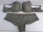 BH + Slip set . Passionata Maat : 75 E Slip, Kleding | Dames, Ondergoed en Lingerie, Passionata, Ophalen of Verzenden, Groen, Setje