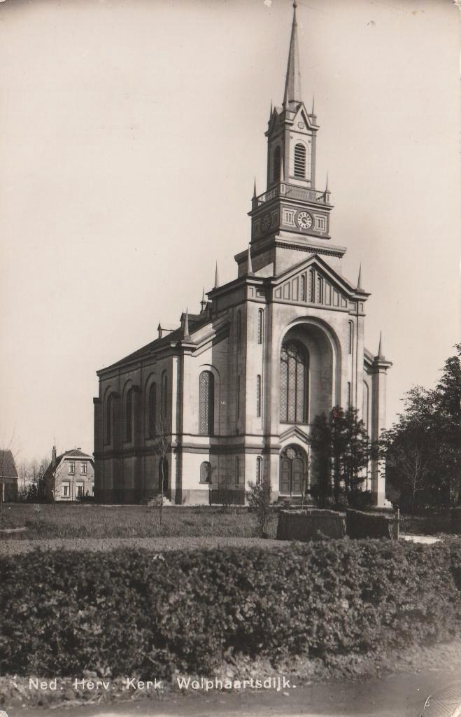 WOLPHAARTSDIJK Ned. Herv. Kerk, Verzamelen, Ansichtkaarten | Nederland, Ongelopen, Zeeland, 1940 tot 1960, Verzenden