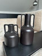 2x vaas/ pot/ kan zwart steen, Huis en Inrichting, Woonaccessoires | Vazen, Ophalen of Verzenden, Overige kleuren, Steen, Minder dan 50 cm