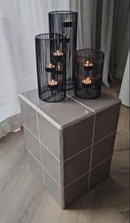 Handgemaakt beige tegeltafeltje bijzettafel met lichte voeg., Huis en Inrichting, Woonaccessoires | Zuilen en Pilaren, Ophalen of Verzenden