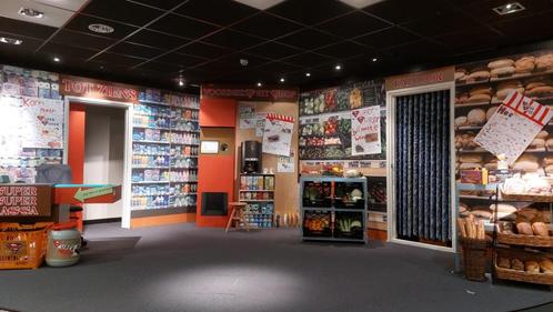 Toneel Decor klucht De Super Super, Hobby en Vrije tijd, Overige Hobby en Vrije tijd, Gebruikt, Ophalen